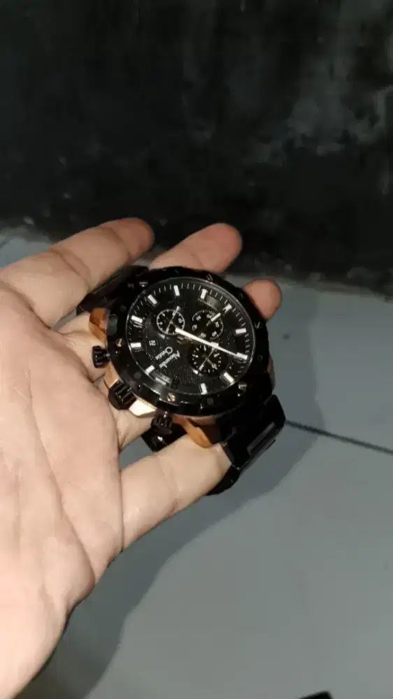 Di jual jam tangan