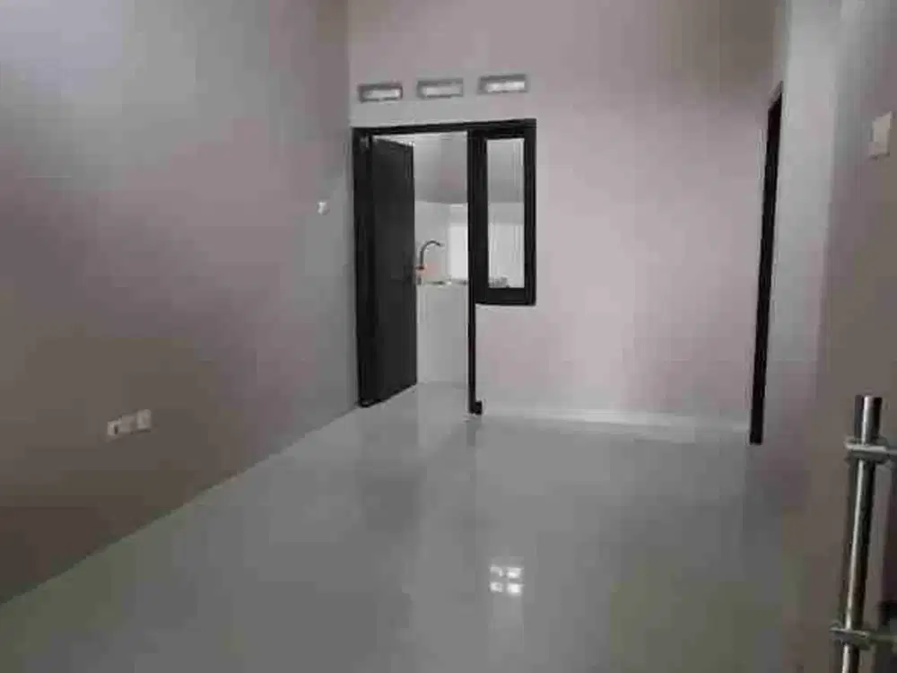 Rumah Cantik Minimalis dijual di sayap Taman Kopo Indah