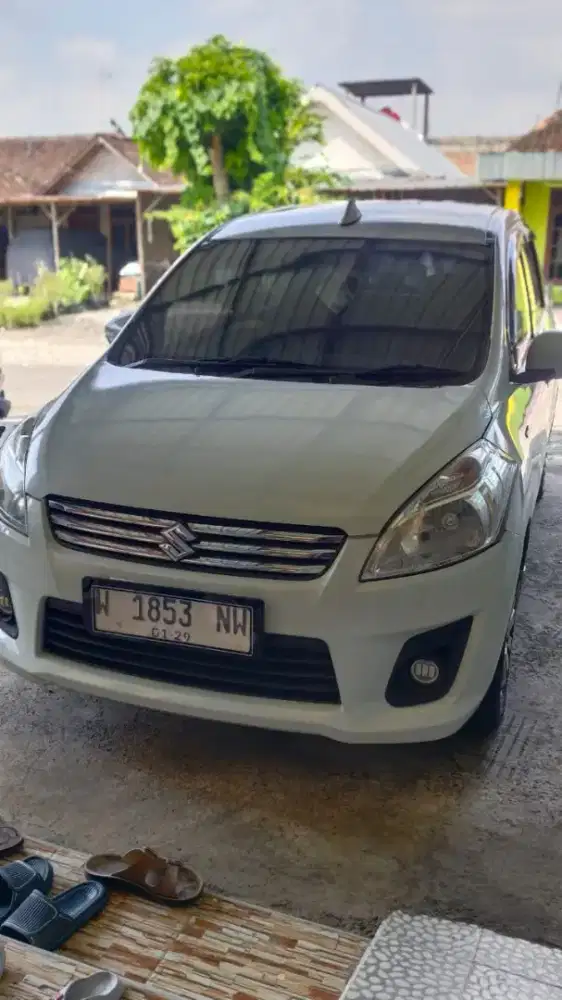 Suzuki Ertiga GX 2013 MT