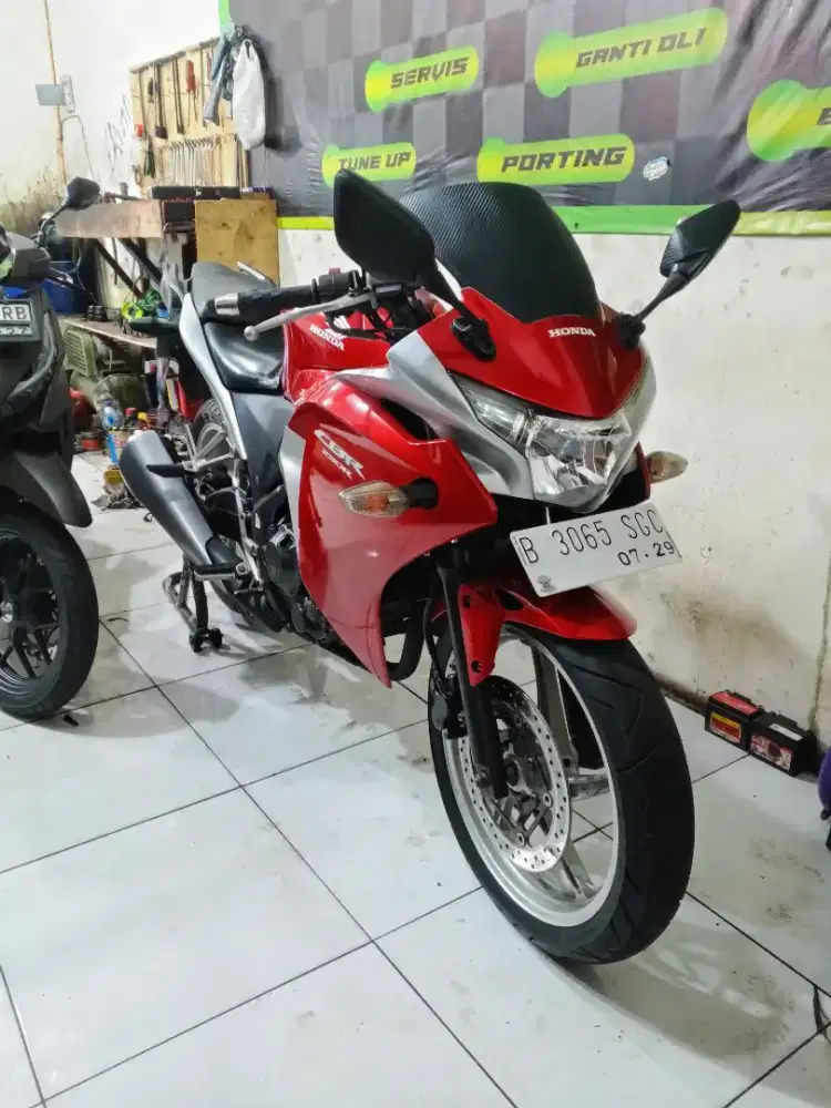 Honda CBR 250R good condition