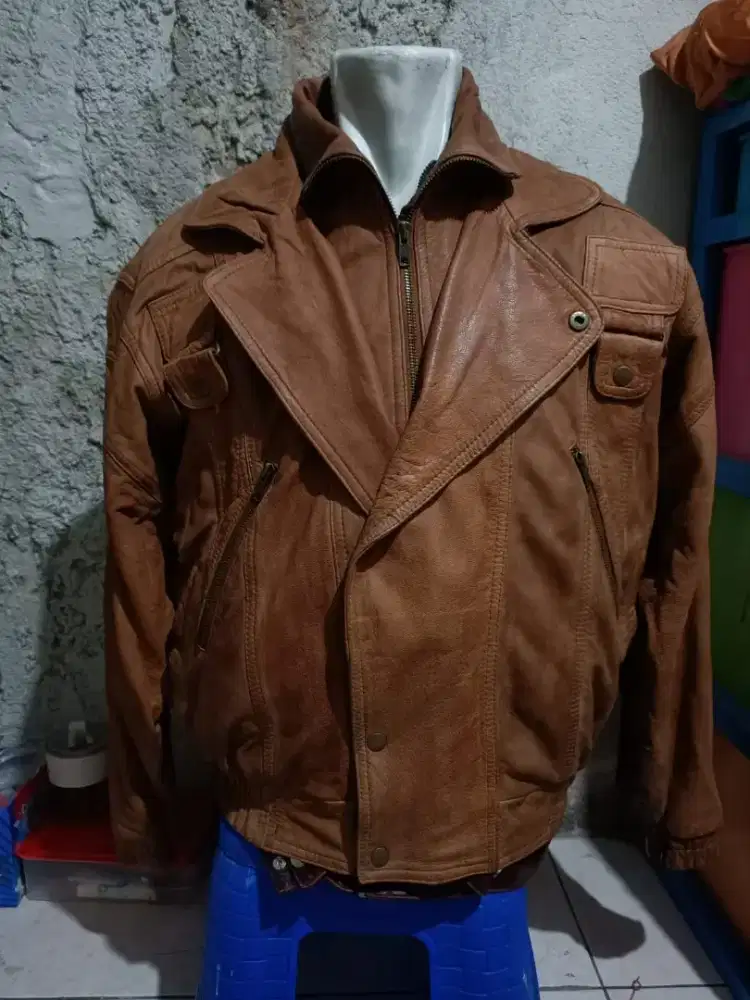Jaket kulit asli
