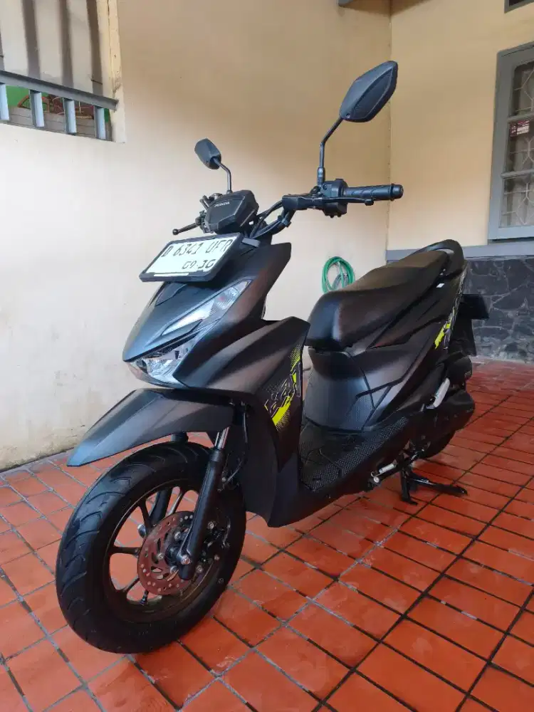 Honda Beat Street New 2025 Black Km 5k Mulus