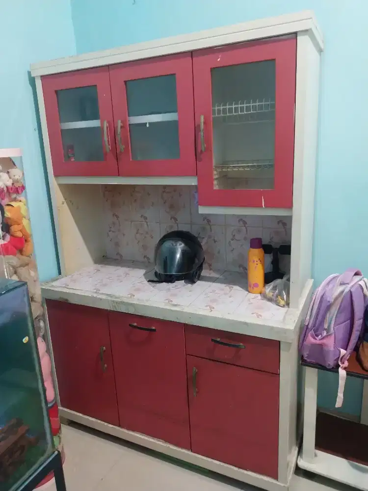 Lemari dapur serbaguna