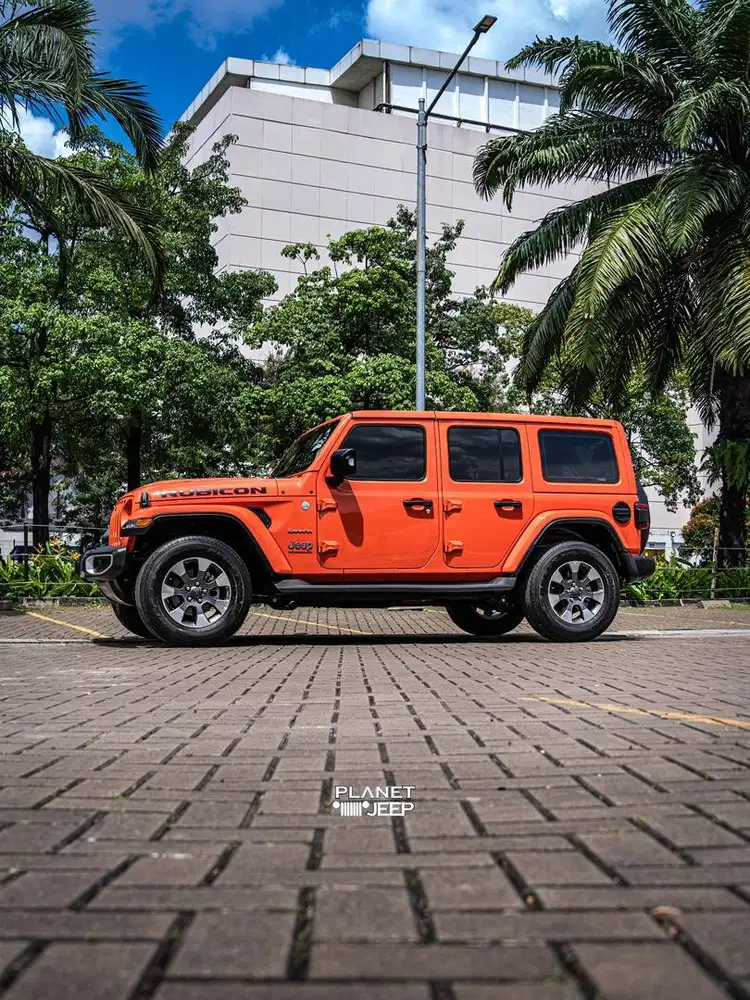 Jeep Wrangler Sahara 2.0c AT