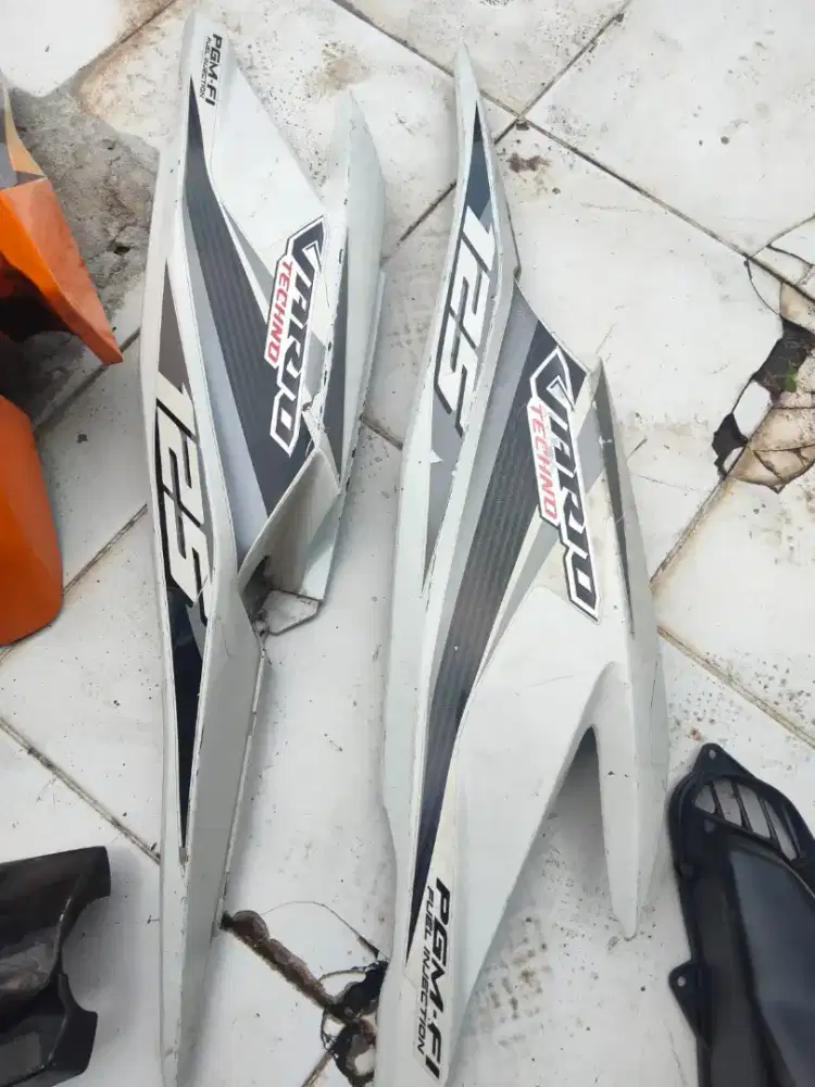 Body vario 125 kzr