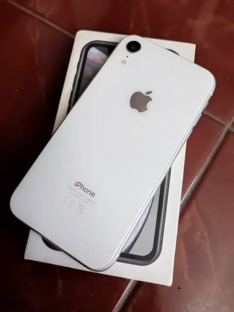 IPHONE XR 128GB JUAL CEPAT