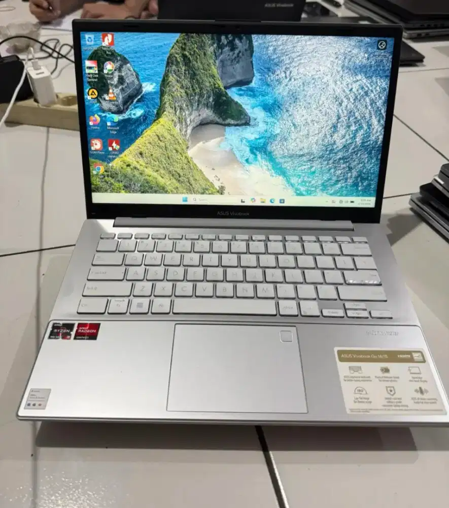 Laptop Asus dan Advan Jual cepat