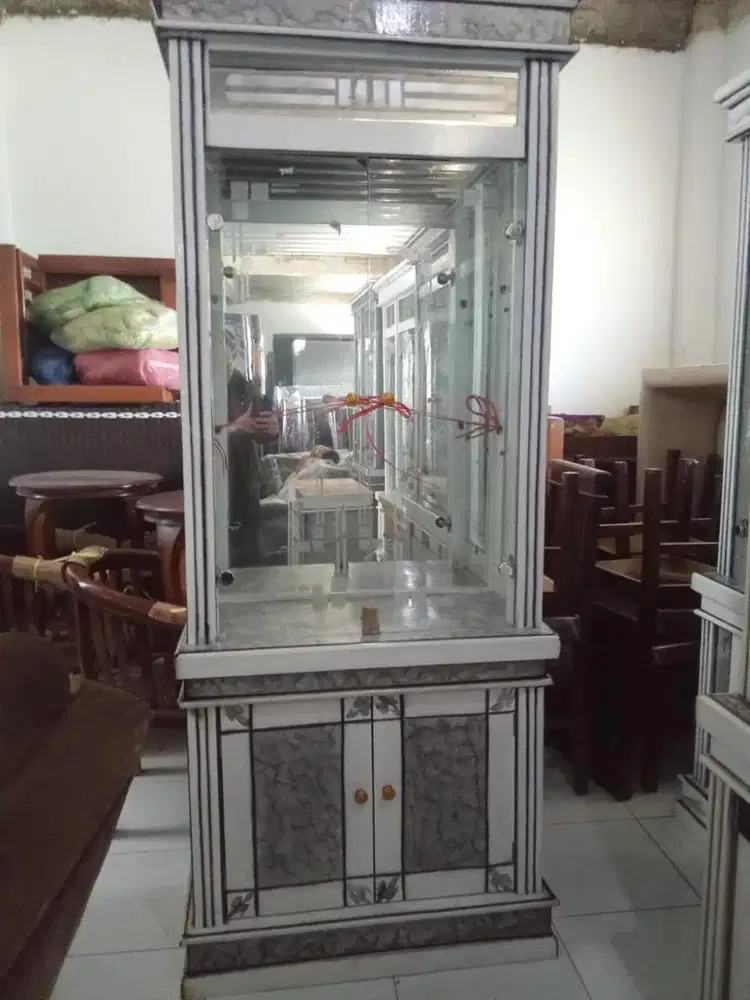 DICARI SUPIR TOKO FURNITURE