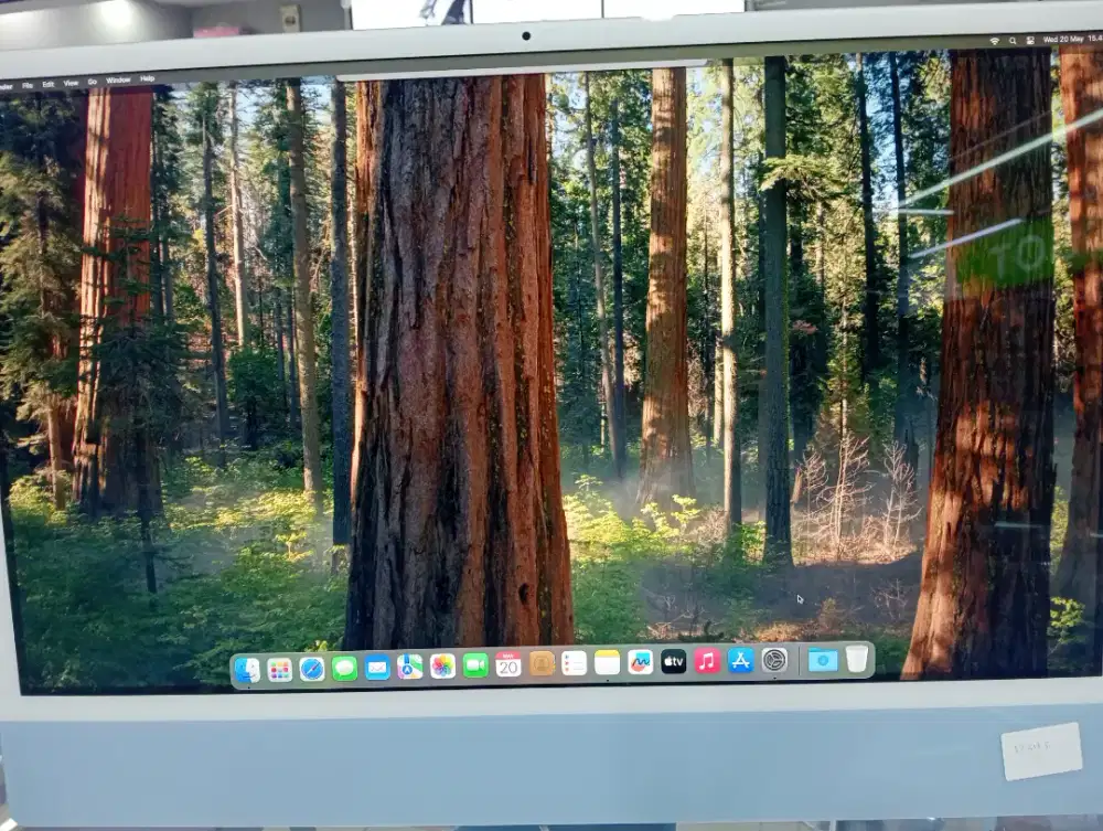 Apple Imac m3 24inchi 2023 ram 8/256GB  ibox