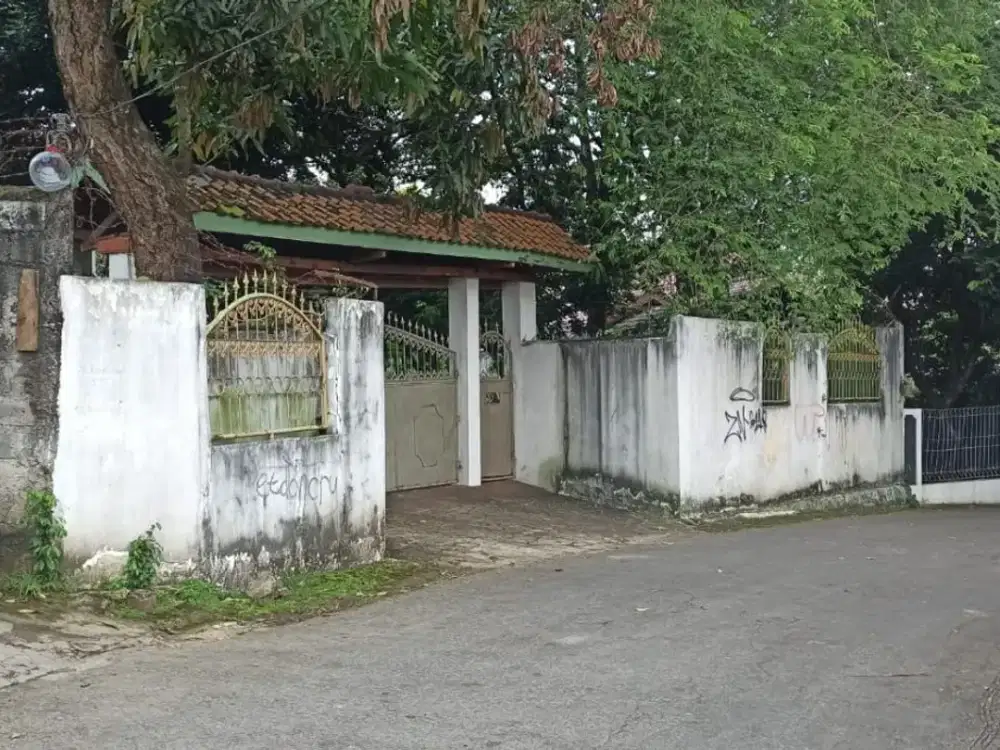 Rumah Luas di Jatibening Bekasi