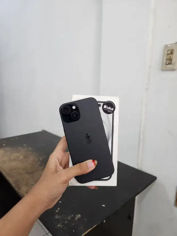 iPhone 15 128Gb - Resmi iBox 5 bln #Relax