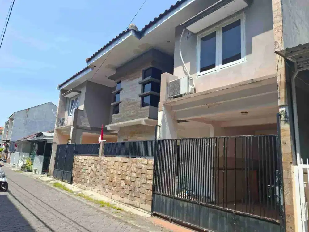 Dijual via lelang rumah di Jambangan Surabaya