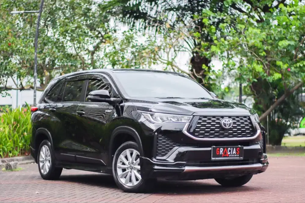 TOYOTA ZENIX 2.0 V HYBRID MODELISTA AT 2022