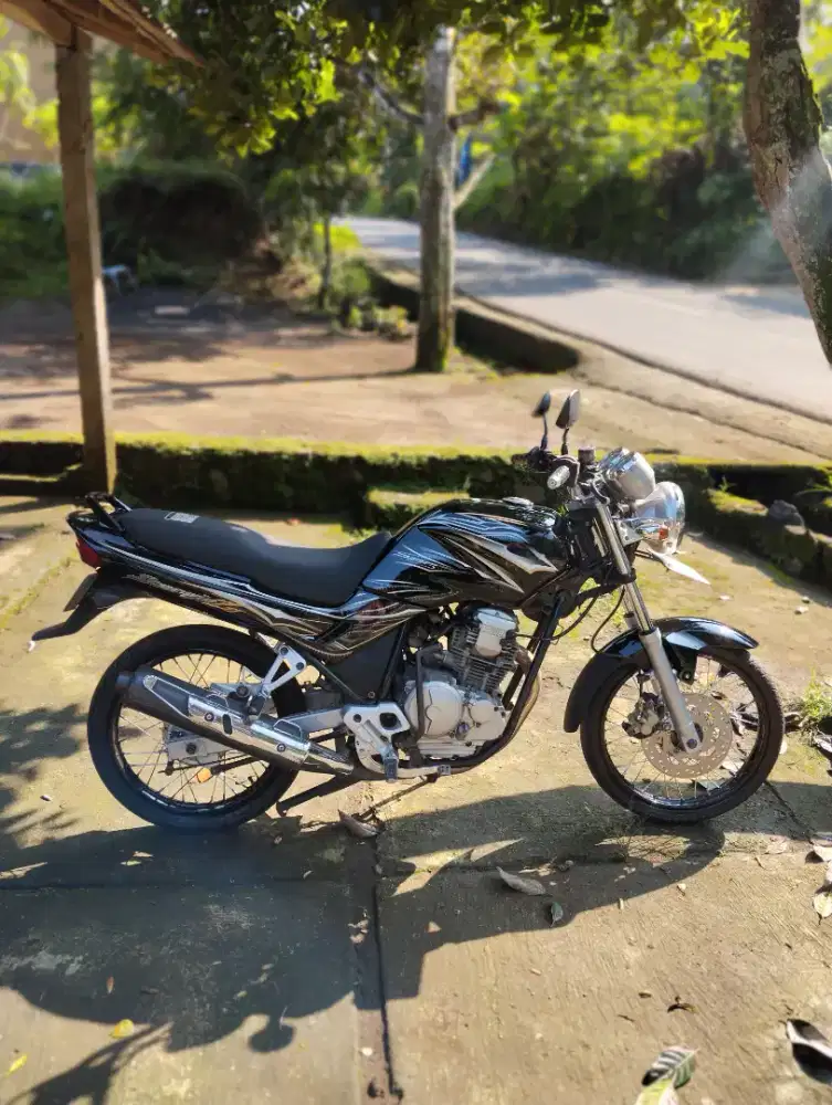 scorpio z 2010 225 cc