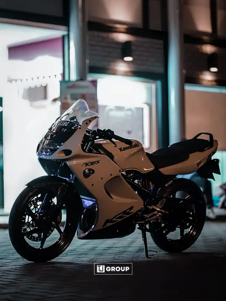 FOR SALE!! Kawasaki Ninja RR Old 150 2011