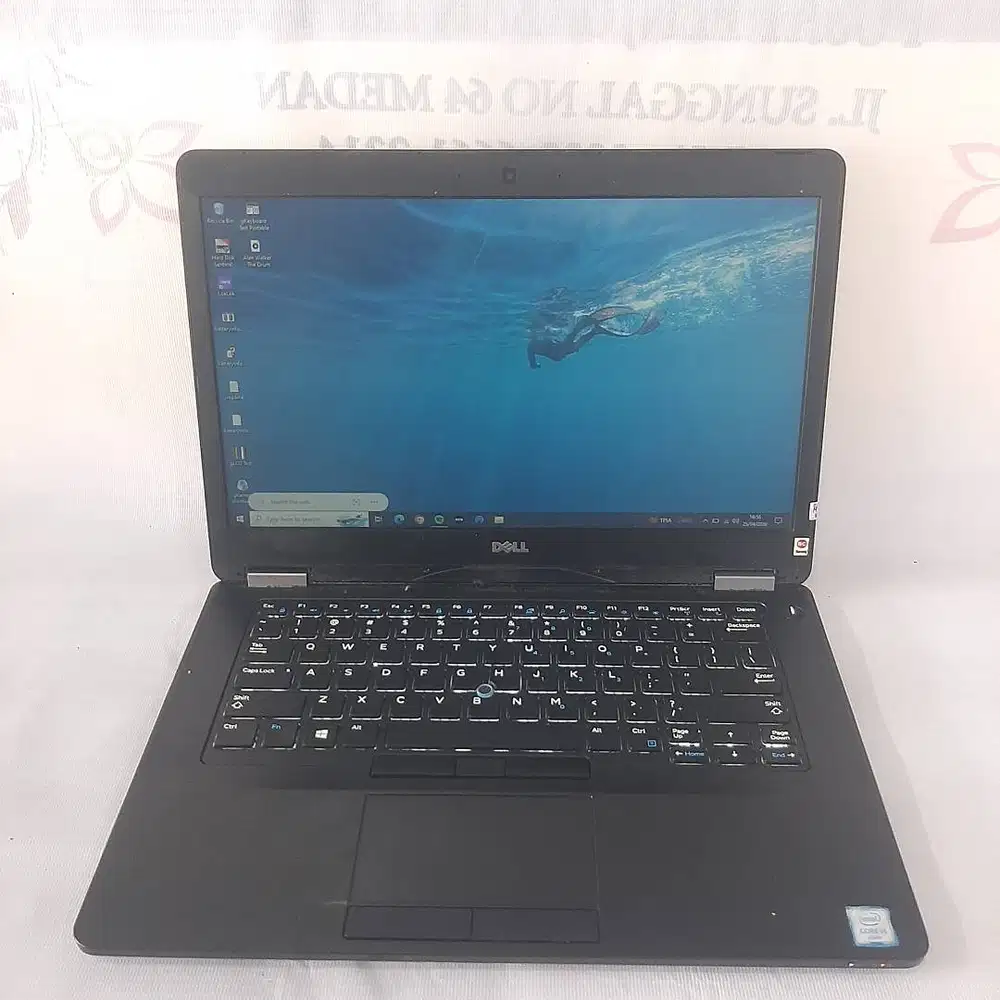 DELL LATITUDE E5470 CORE I5-6300U RAM 8GB SSD 256GB KEYBORD BACkLIGHT