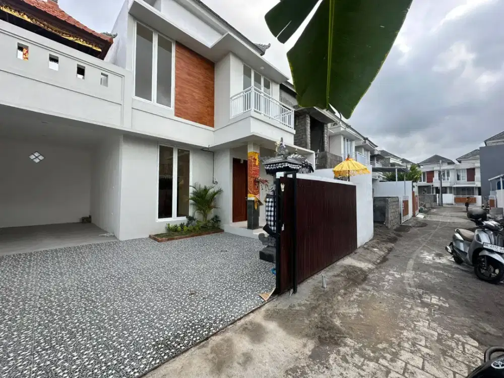 Dikontrakan Rumah Semi Villa View Sawah Di Munggu Badung Bali. Canggu , Dekat Cemagi ,Dalung, sempidi, Puspem Badung, RS Kapal,