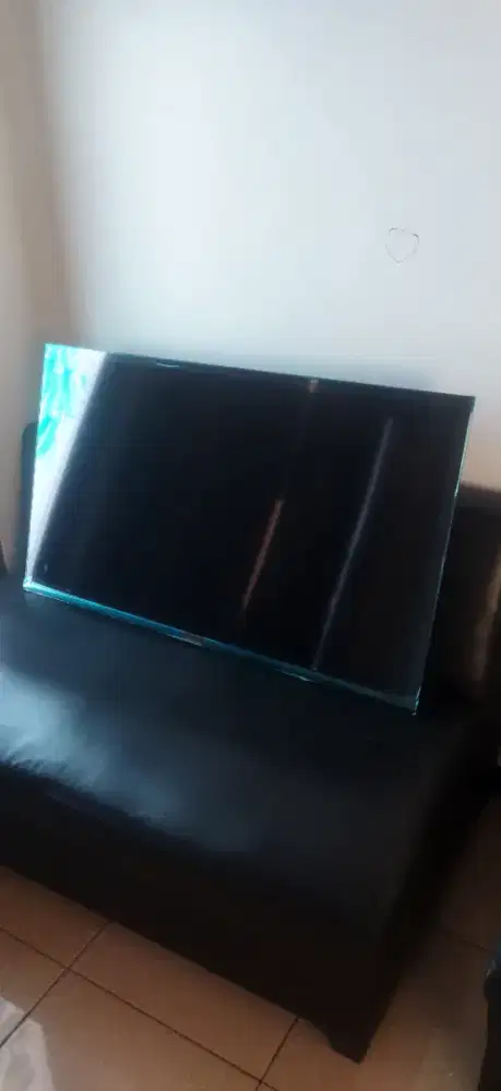 TV Samsung 43 inch - T5001