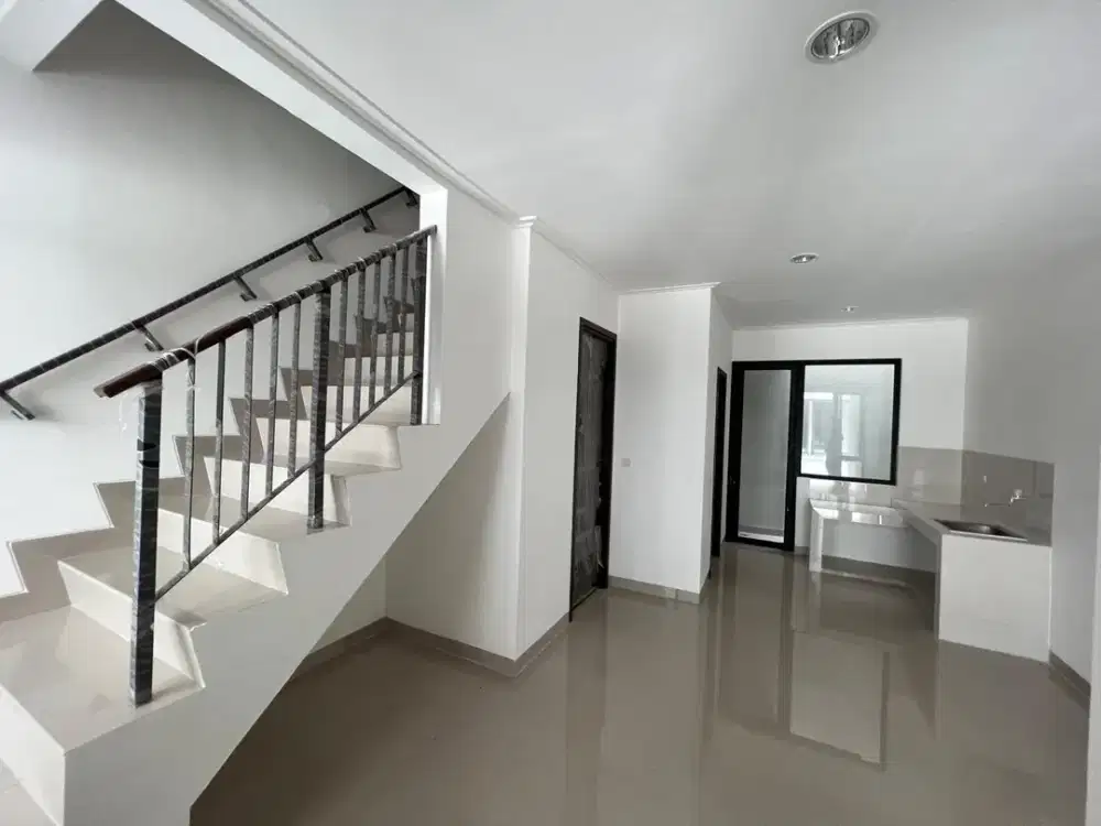sewa rumah milenial PIK 2 extension uk 4,5x12,5m kosongan ada AC