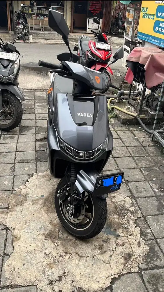 Motor Listrik Yadea T9 Like New