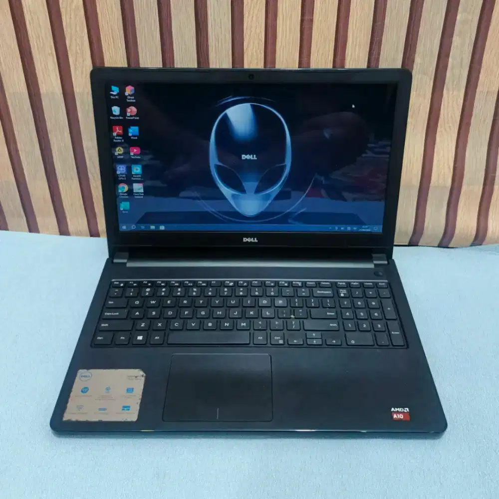 Dell Inspiron 15 tuchcreen AMD-A10 Ram8GB/hdd1TB bogor