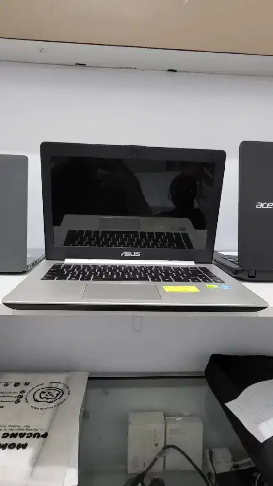 Laptop asus spek editing