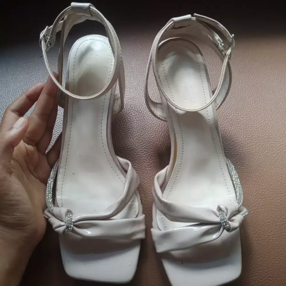 Heels Peter Kezia size 37