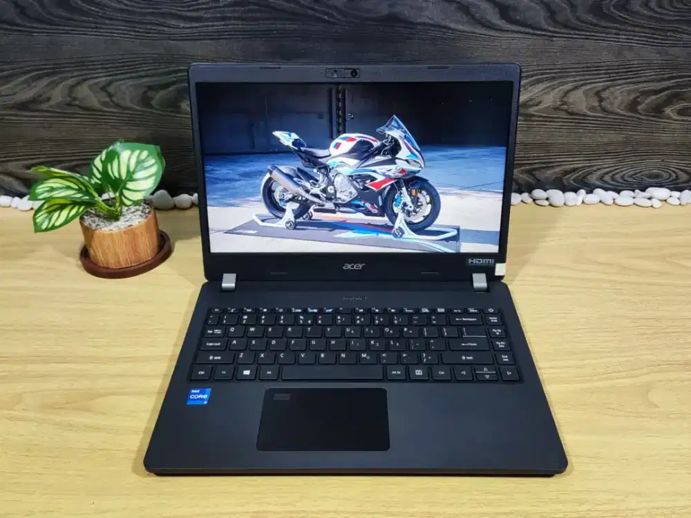 LAPTOP ACER TRAVELMATE P214