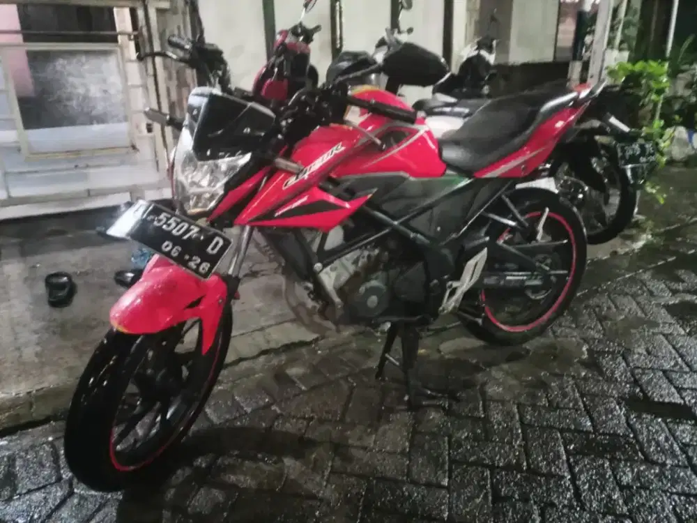 Honda CB 150R CW