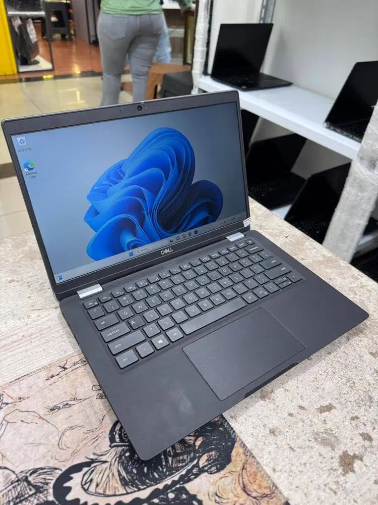 DELL LATITUDE 5320 13 INCHI CORE I5 GEN 11 16256 INTEL IRIS XE SECOND