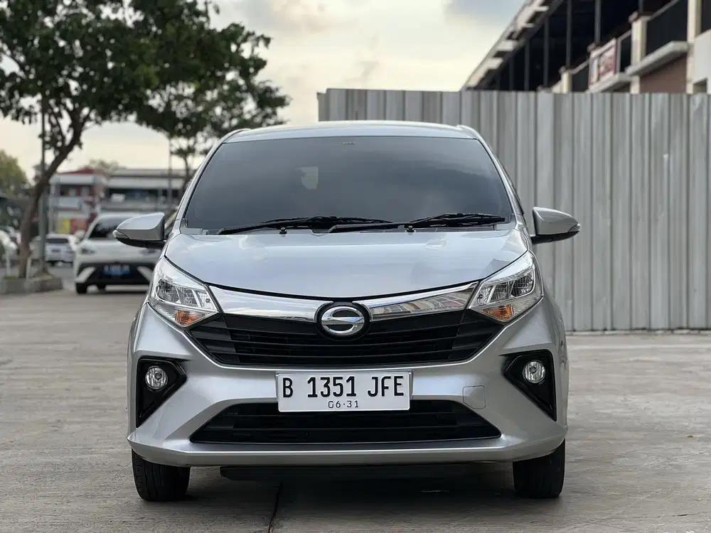 DP 5 JT Daihatsu Sigra R Matic AT 2021 Low KM