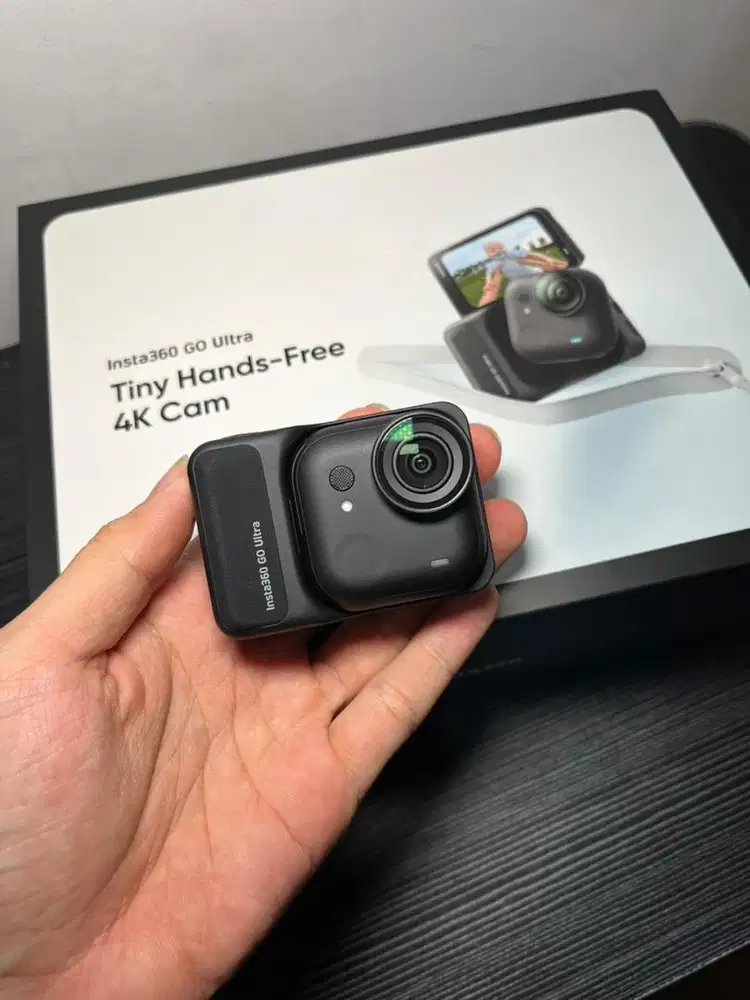 Insta 360 go ultra creator combo