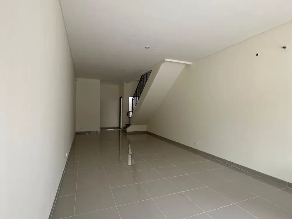 SISA SEDIKIT! RUKO SIAP BISNIS HADAP JALAN BY PARAMOUNT LAND!