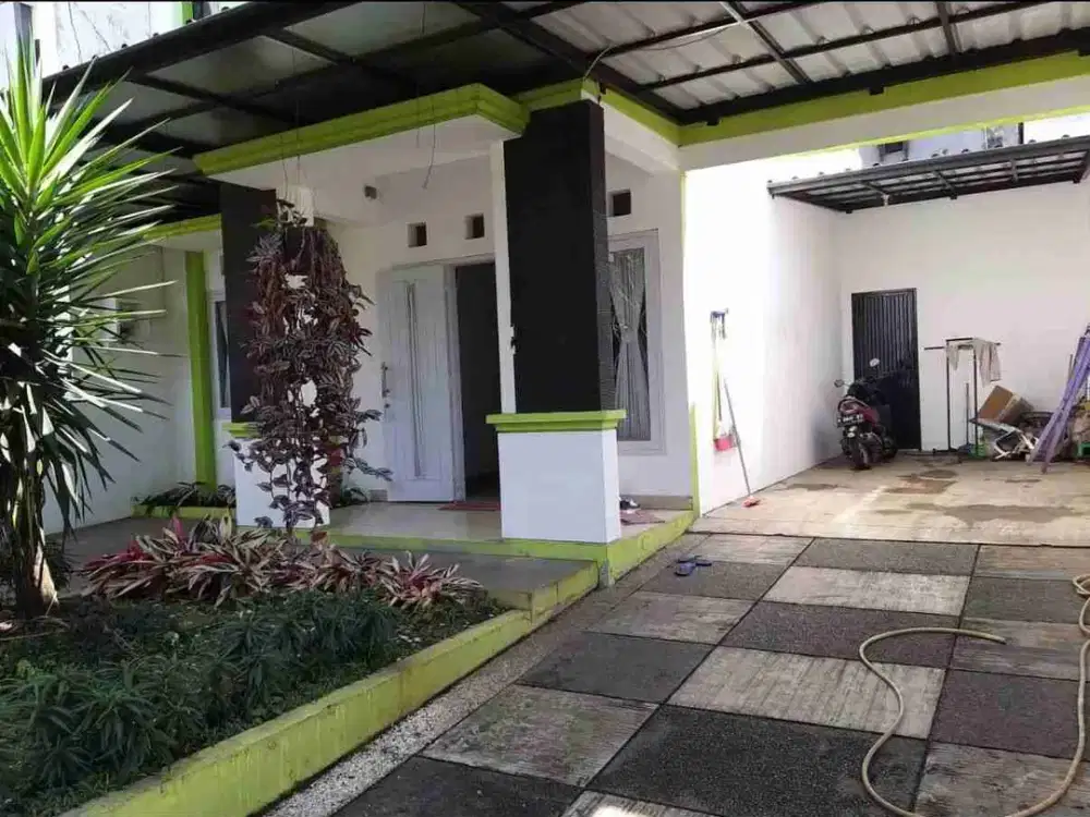 Disewakan Rumah Full Furnished di Buah Batu Regency