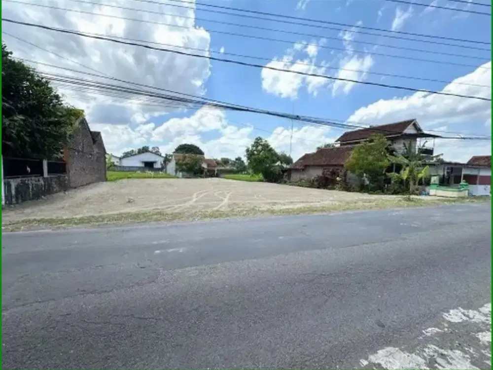 Tanah Jogja di Jl. Raya Berbah-Kalasan Dekat SMK Nasional Berbah