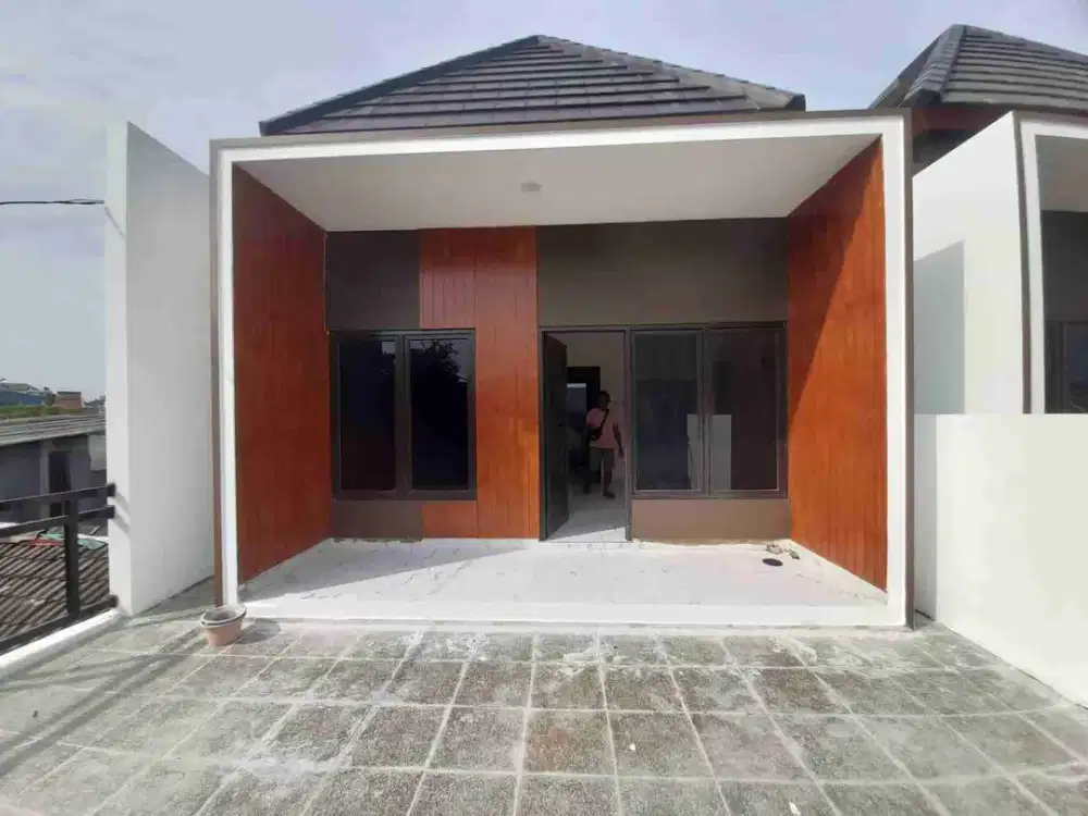 Rumah mewah dalam komplek unit siap huni dan bisa pindahan lokasi strategis dijamin Anti banjir