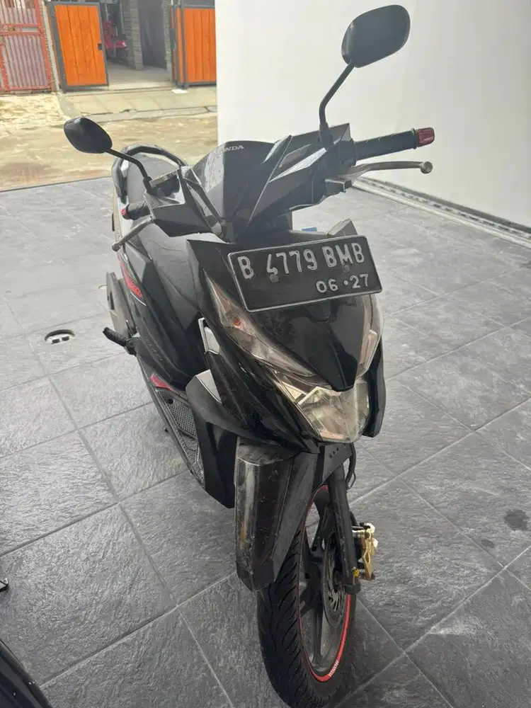 Honda beat 2017 hitam