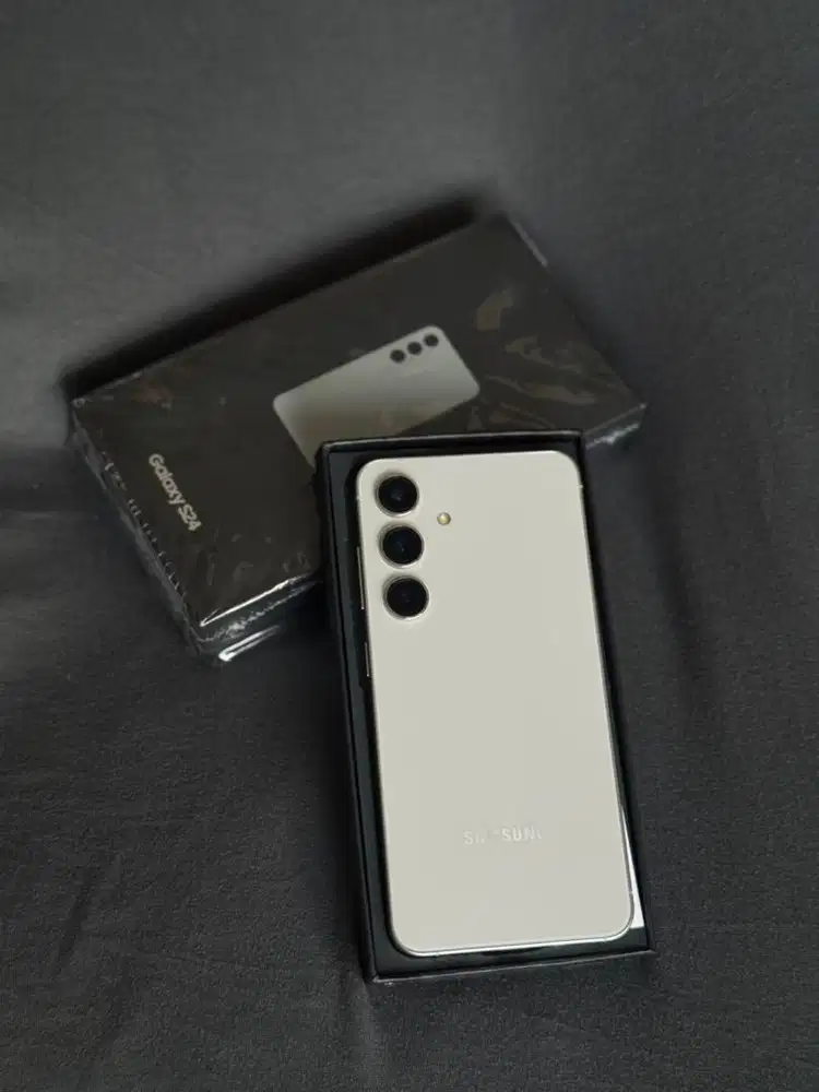 Samsung s 24 8/256 gb