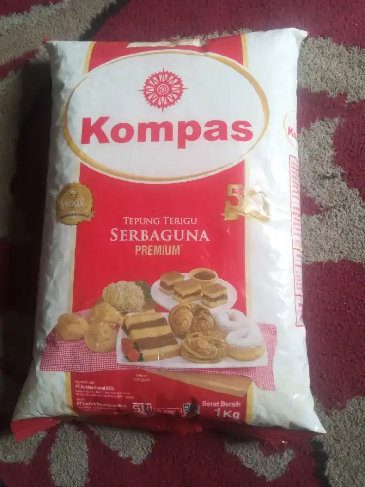 Jual Tepung Terigu 1 KG  Serbaguna merk Kompas