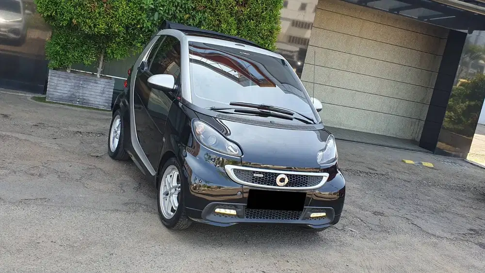 [ LOW KM 30RB ] Smart Fortwo 1.0L MHD Cabrio CBU Facelift 2013 2014