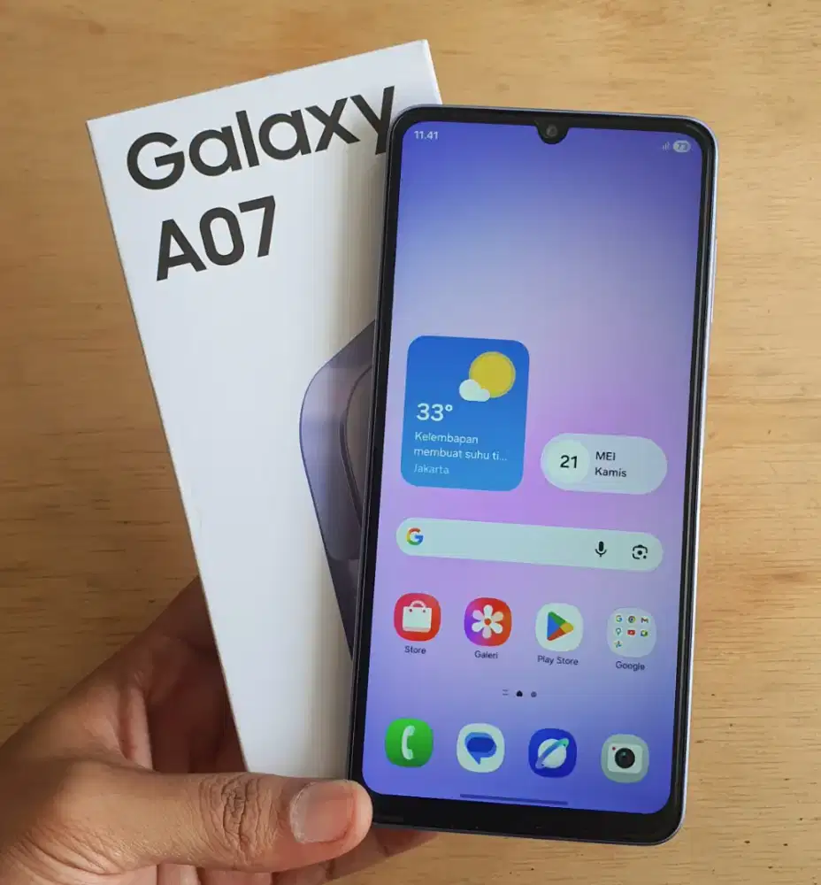 Samsung A07 4+4/64 like new
