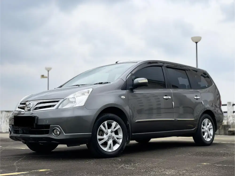 NISSAN GRAND LIVINA 1.5 XV ULTIMATE AT 2012 GREY