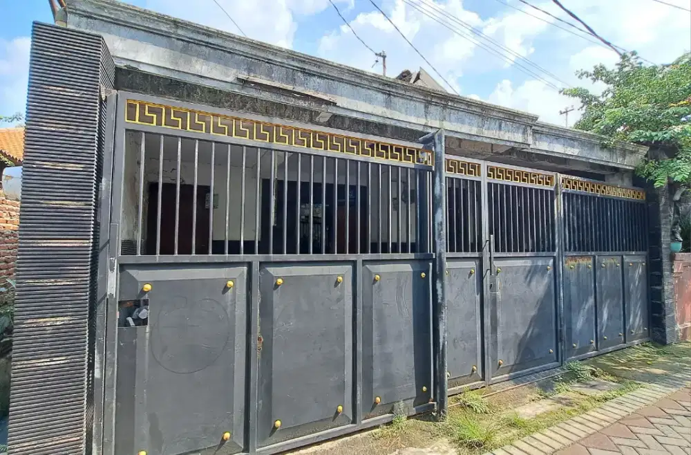 DIJUAL CEPAT TANAH SHM (uk 180 m²) dengan lokasi strategis