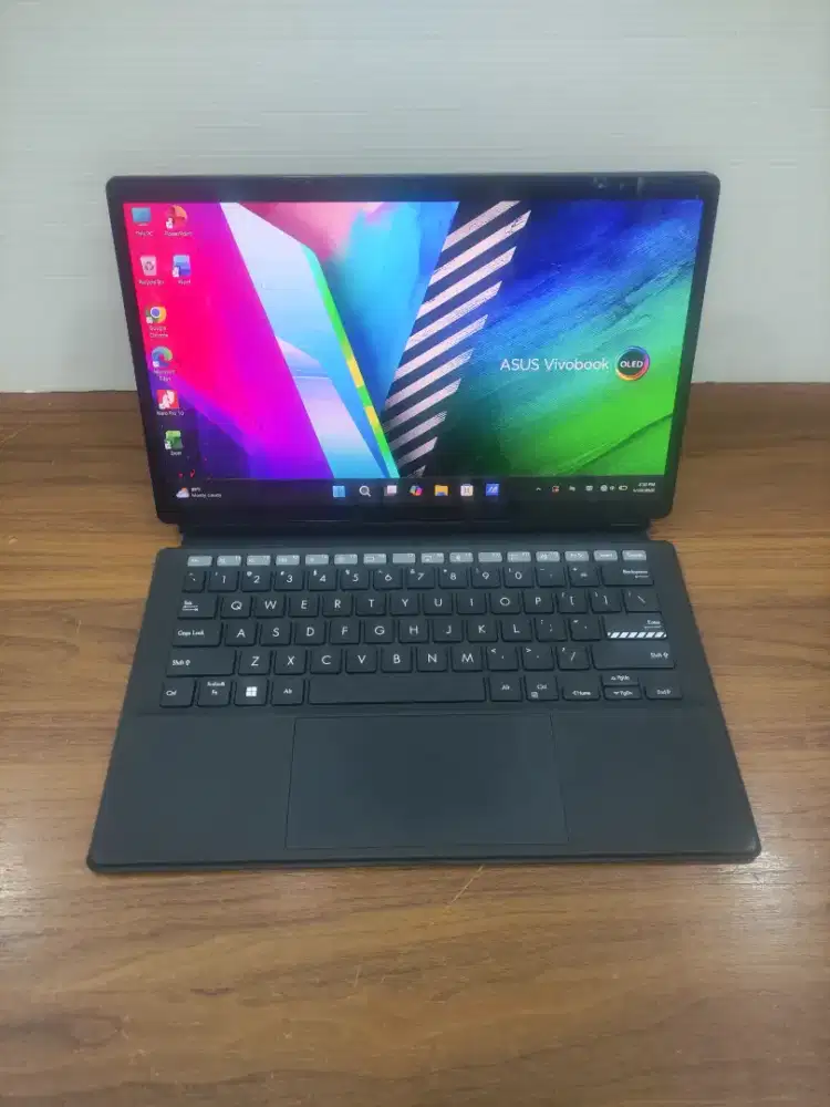 Asus Vivobook T330Ka Touchscreen