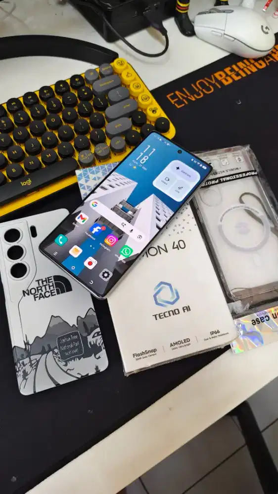 Tecno camon 40 Ram 8 GB internal 256 GB baru 1 bulan mulus like new