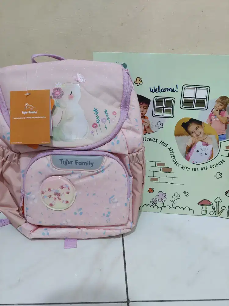 Tas sekolah anak Tiger family