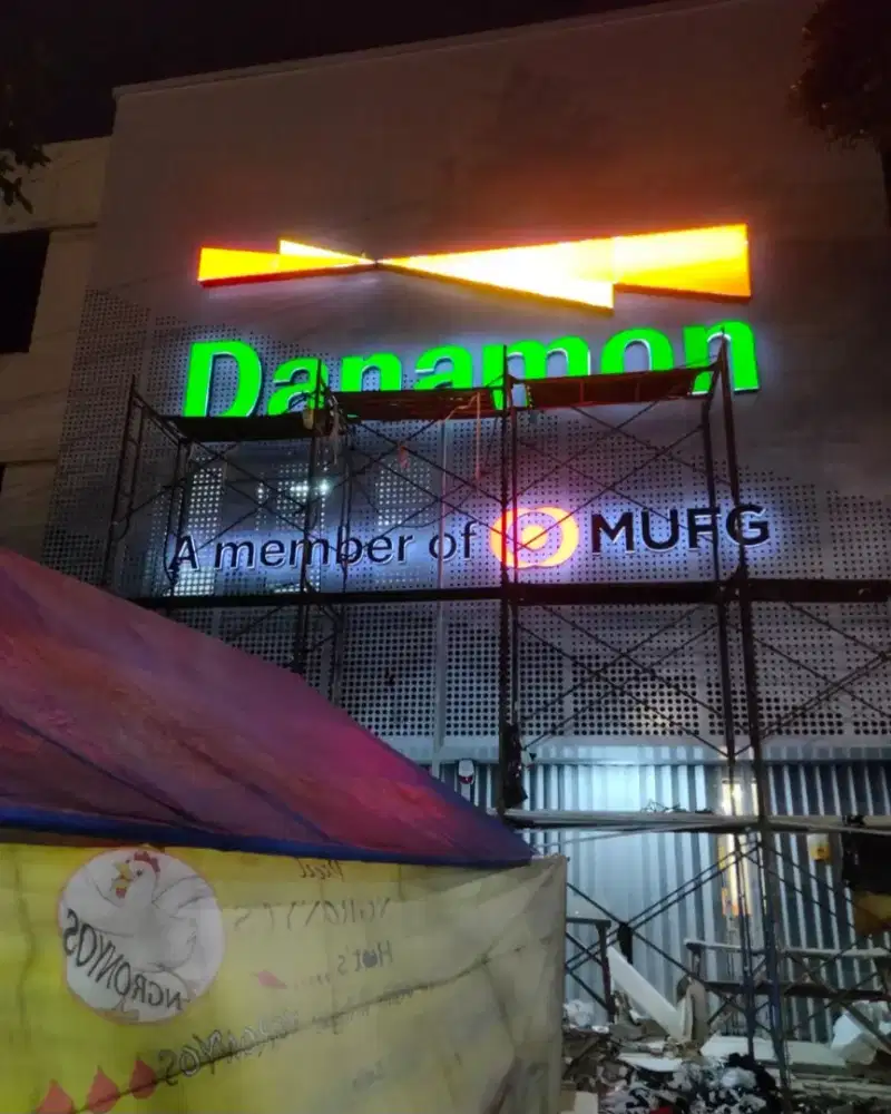 Signage Custom. Lettersign. Huruf Timbul. Neon Box. Billboard. Padel