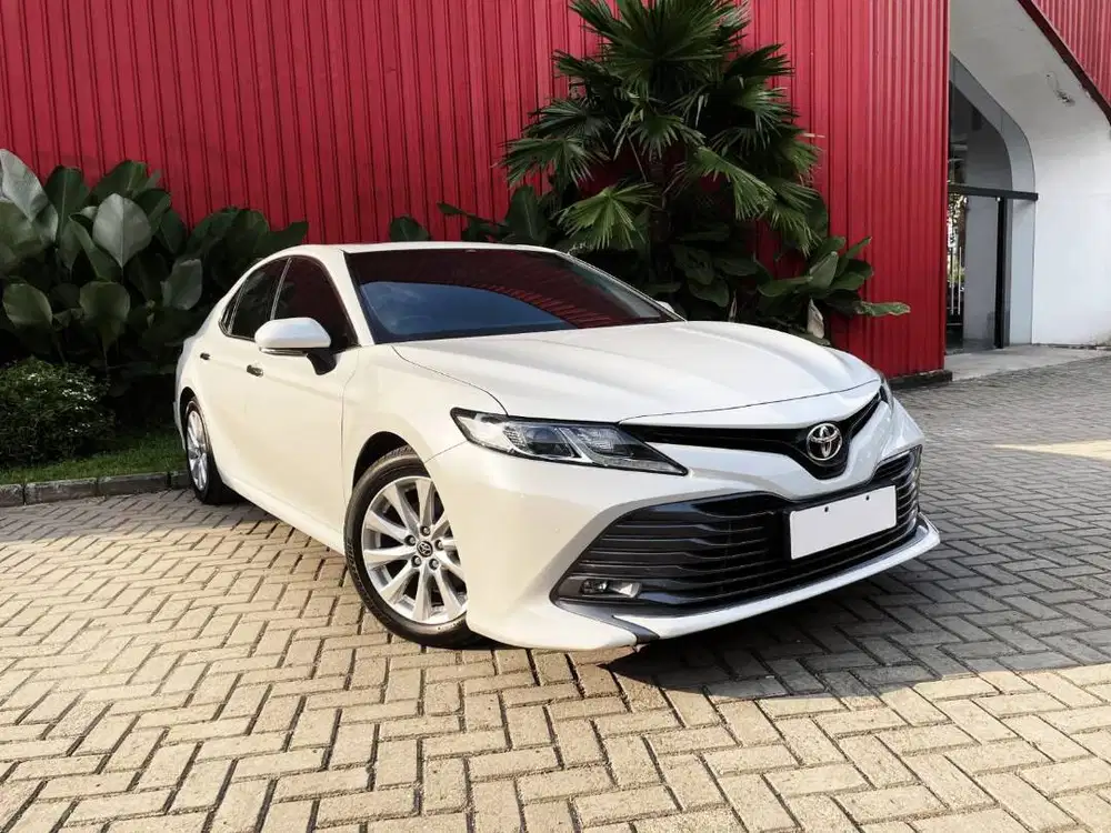 Toyota Camry 2.5 V AT Matic 2020 low km 54rb