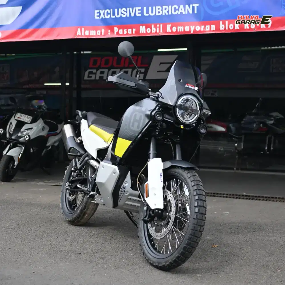 HUSQVARNA NORDEN 901 2026 BRAND NEW