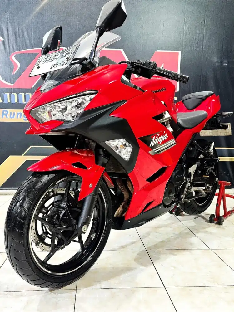 Super cakep Kawasaki Nek Ninja 250 FI REG 2022 odo 3rb